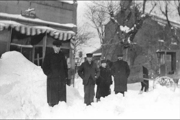 Harberts Grocery in Union ca 1910