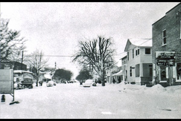West National Road, Englewood, Blizzard 1950